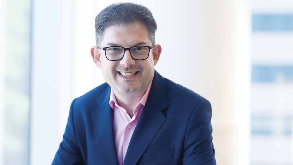 MiningWeekly's tweet image. 𝐁𝐔𝐒𝐈𝐍𝐄𝐒𝐒 𝐋𝐄𝐀𝐃𝐄𝐑] This week we profile Michael Berner, head of South and East Africa at #Visa, a global payments technology company 

𝗥𝗲𝗮𝗱 𝗺𝗼𝗿𝗲: ow.ly/c8xE50YJvyJ

#digitalpayments