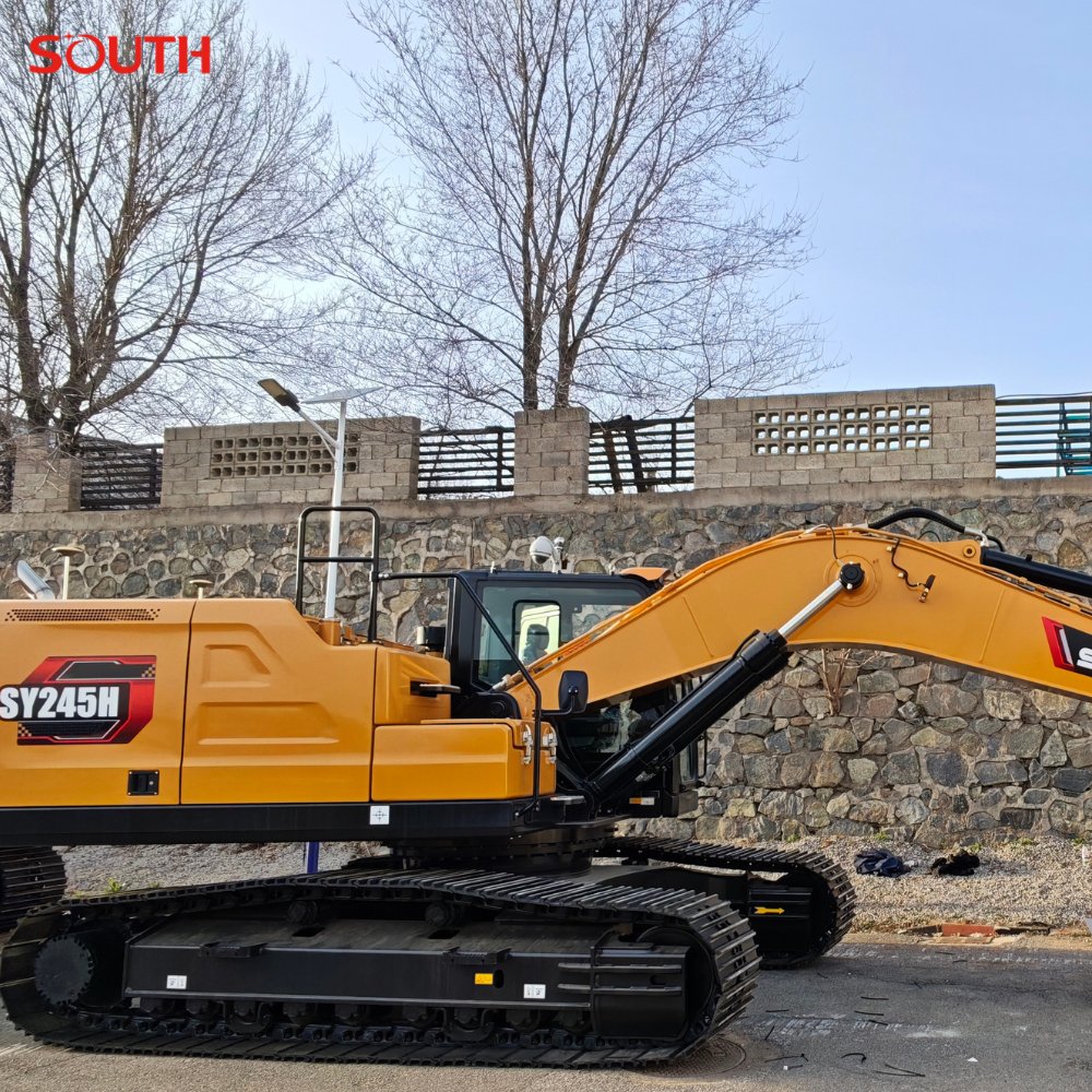southinstrument's tweet photo. Massive deployment! 🚀 Equipping 74 excavators with the SOUTH EGS01 3D Machine Control System for forest fire prevention. High-precision GNSS ensures operators safely carve firebreaks in low visibility. Driving smart forestry! 🔥

#SOUTHSurveying #MachineControl #EGS01 https://t.co/pH48qlxtq9