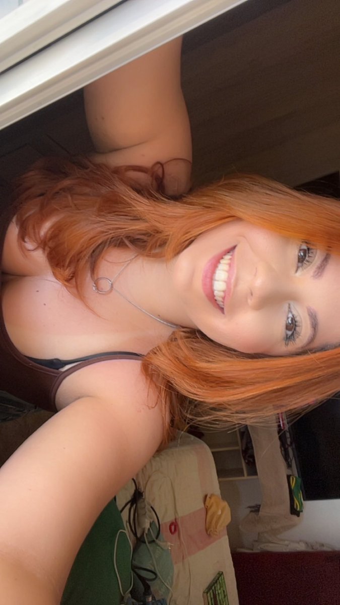 miss atomic bomb tweet media