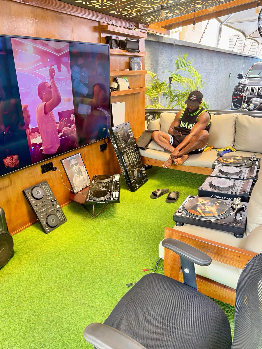 DJ Neptune #GreatnessIV tweet media