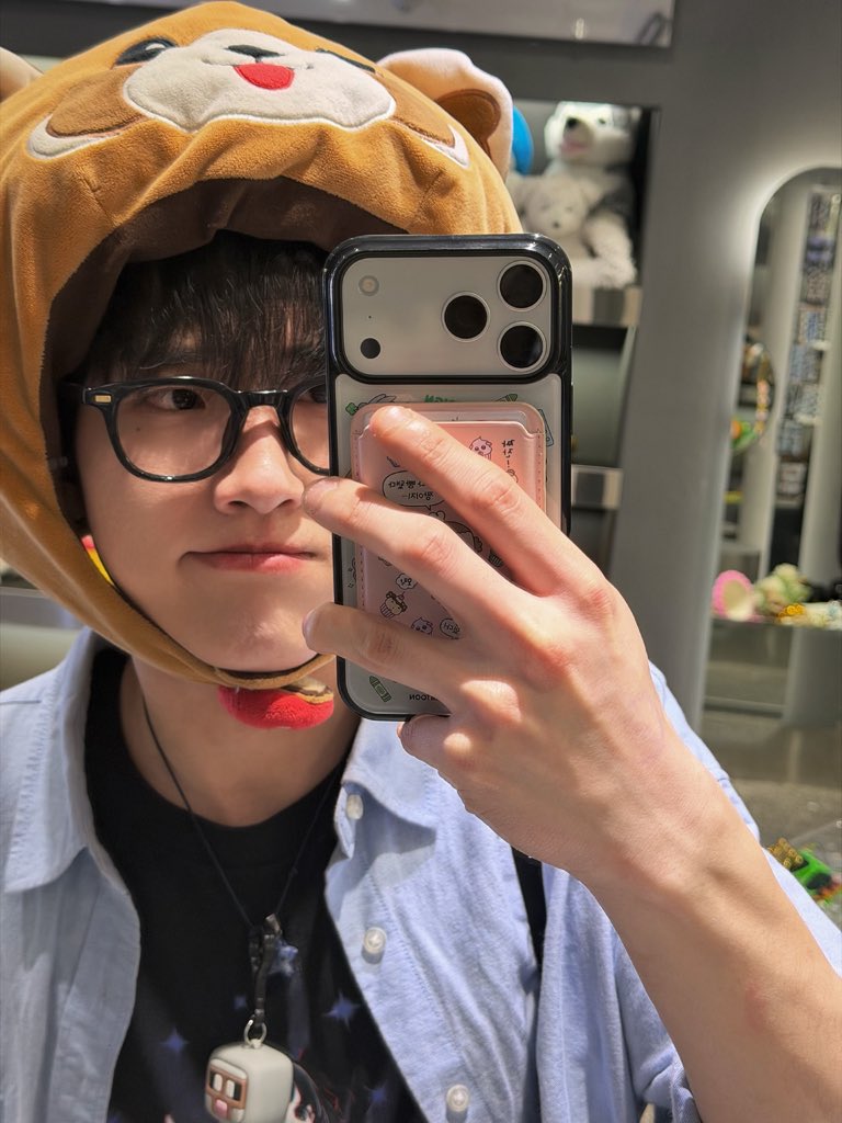 이복희 tweet media