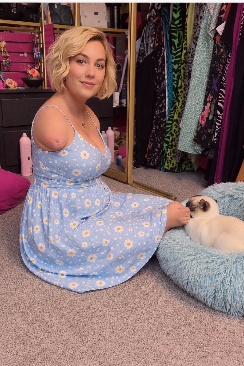 Della Olvera tweet media