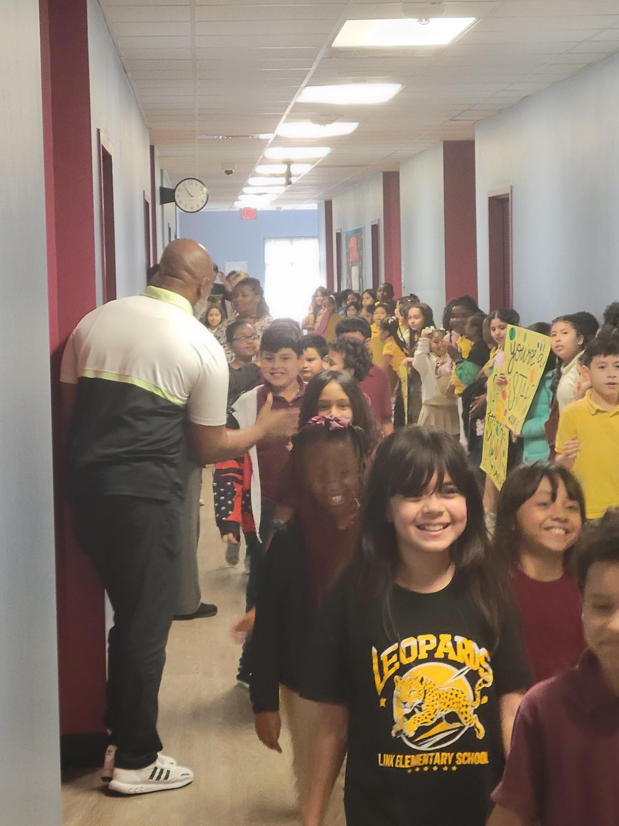 Link Elementary tweet media