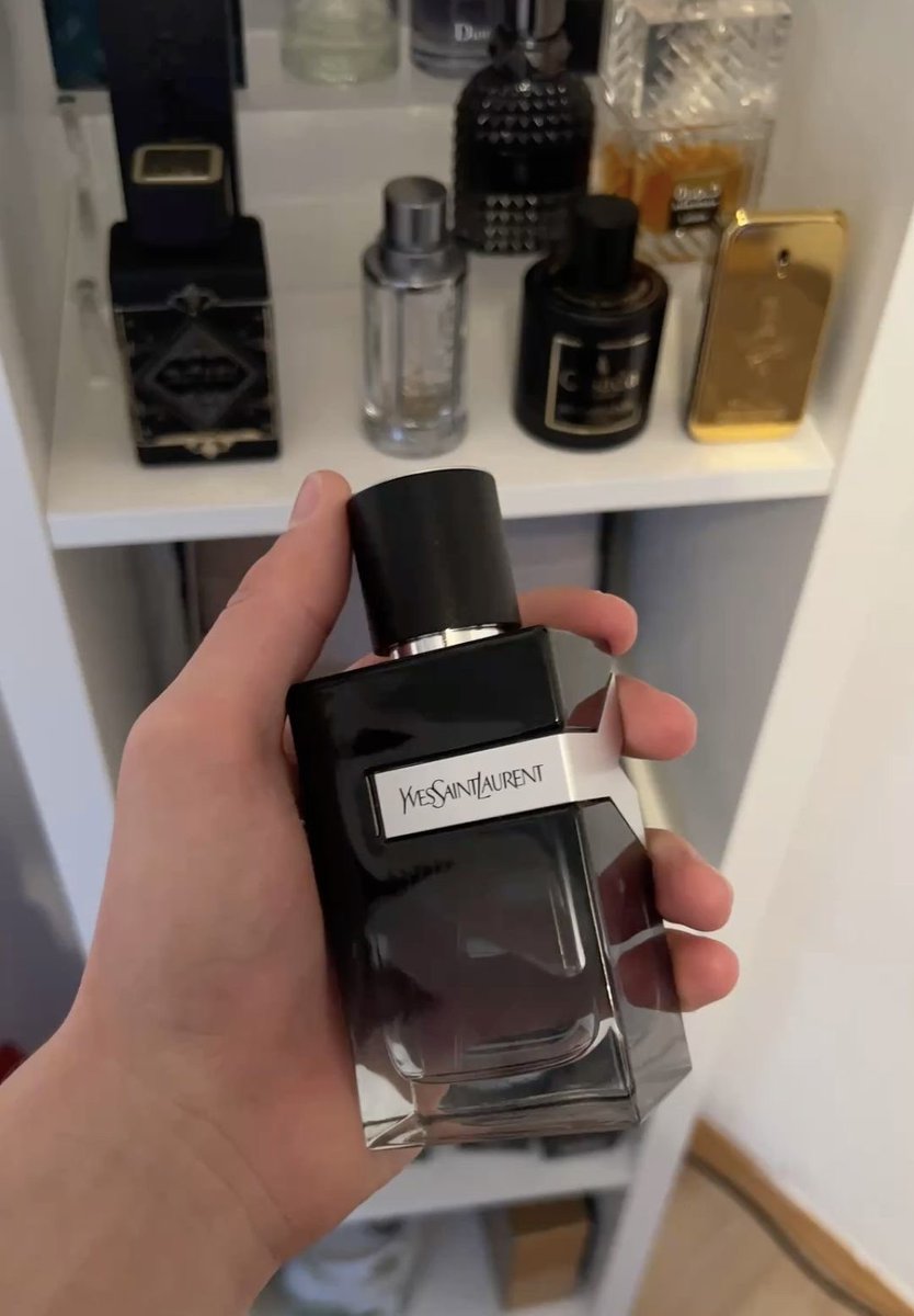 KARIM 🎩 tweet media