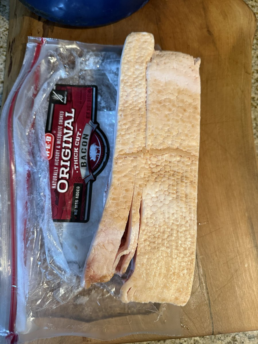 Danielle Fountain | Austin 🏡 tweet media