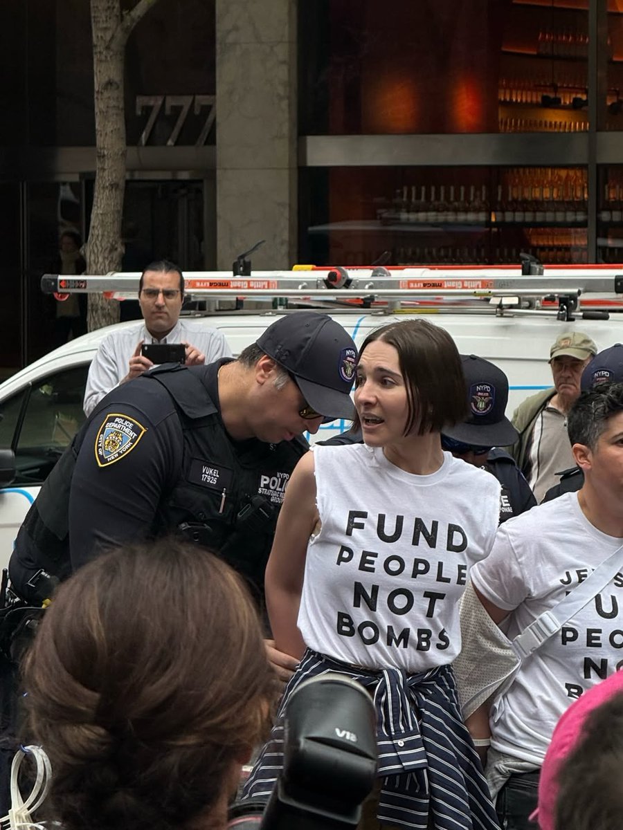 𝐌𝐚𝐥𝐜𝐨𝐥𝐦 tweet media