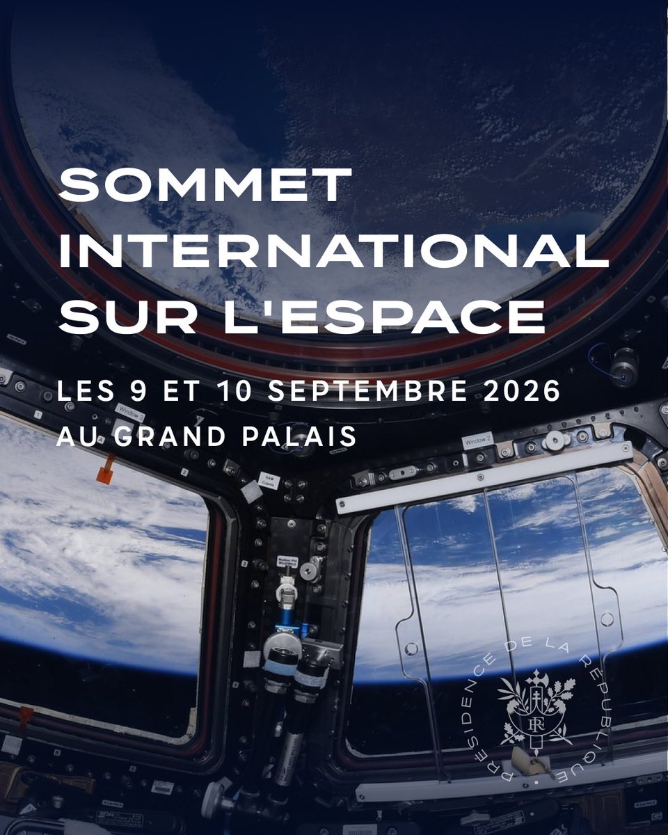 Emmanuel Macron tweet media