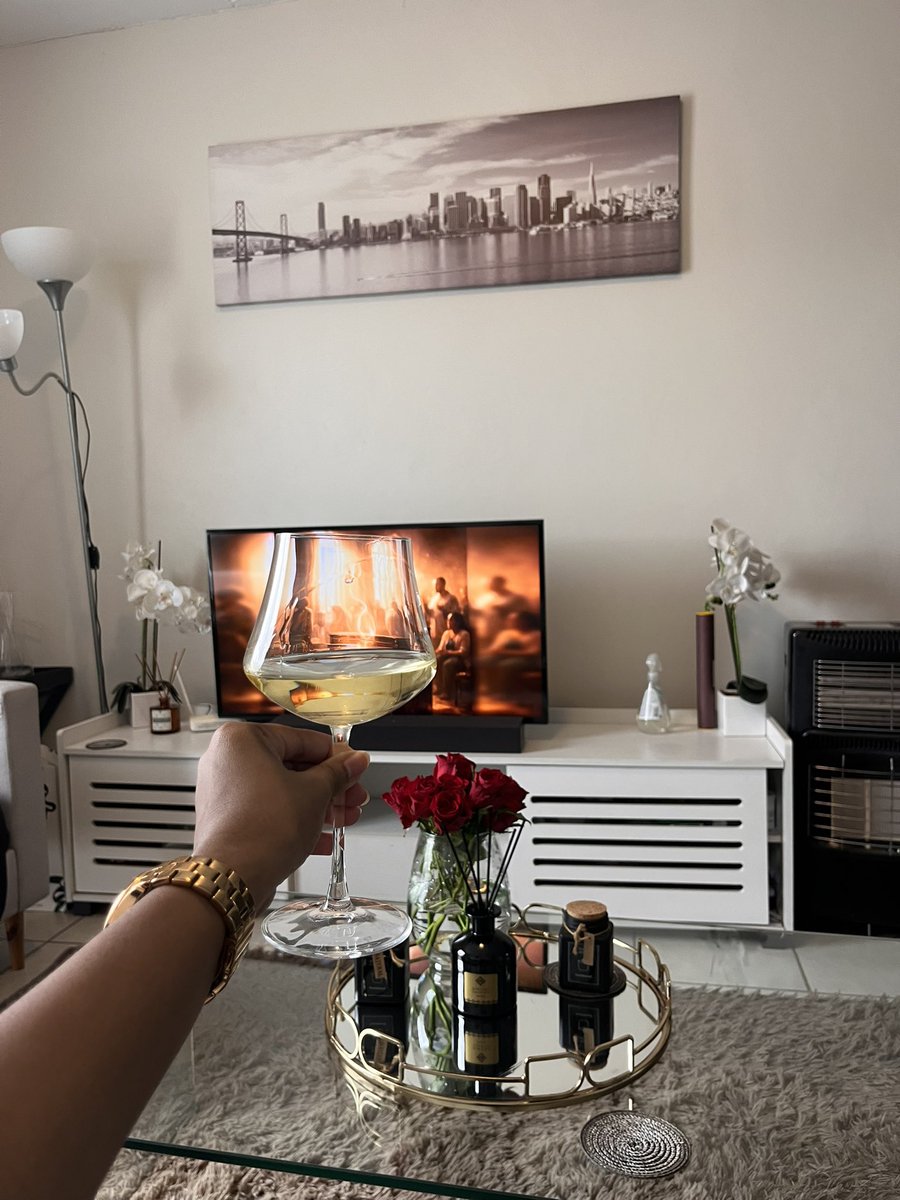 Cirhakazi 🤍 tweet media