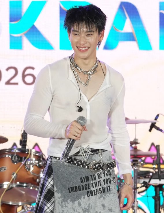 สวยอะ หน้าสวย สรีระสวย กะโหลกสวย องค์รวมดูแล้วหาหุ่นขี้ผึ้งยาก เพราะงานละเอียดงานโคลนนิ่งค้านก้อปปี้ 1ใน8 สิ่งมหัศจรรย์ของโลก