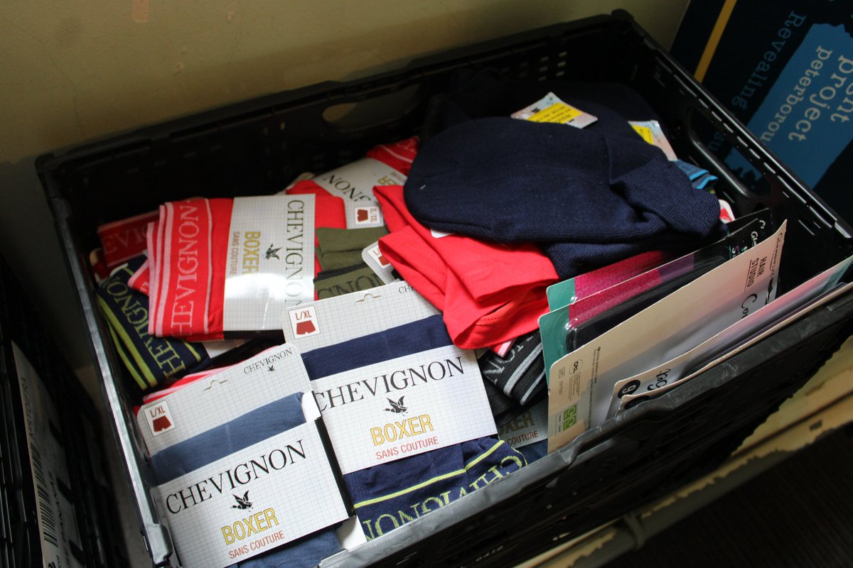 lightprojectpb's tweet photo. Thank you to Jason, the Stamford @Morrisons Community Champion, who kindly collected and donated new items of clothing for our Garden House guests. 🙏💛🧦👕

#Donation #Charity #Homelessness #Peterborough https://t.co/aZ3N3x3oNW