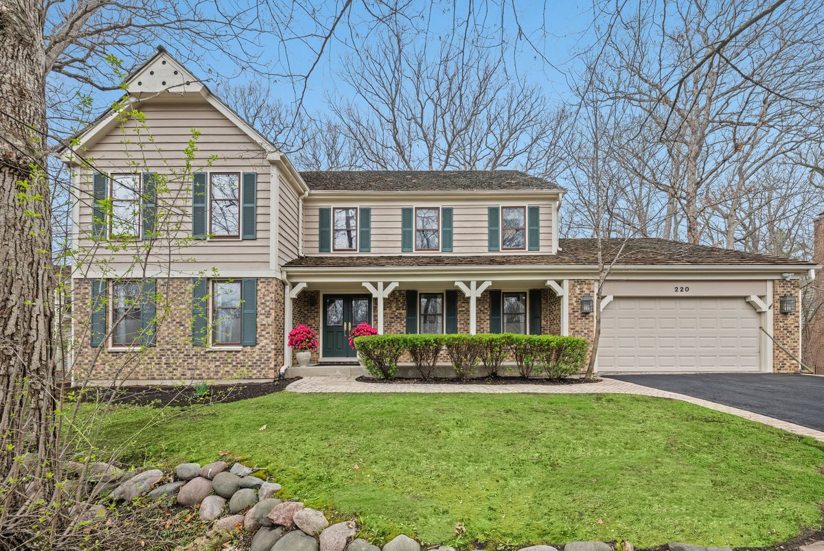 countoncarla's tweet photo. 220 Dover Circle, Lincolnshire, IL, 60069
5 bed | 2.5 bath 3331 Sq. Ft.
Active | 899000
https://t.co/VCQyDAlM7n
Located on one of Lincolnshire's most sought-after private, tree-lined streets in award-winning Stevenson &amp; Lincolnshire school districts, this beautifully... https://t.co/AGND2ZDPWJ