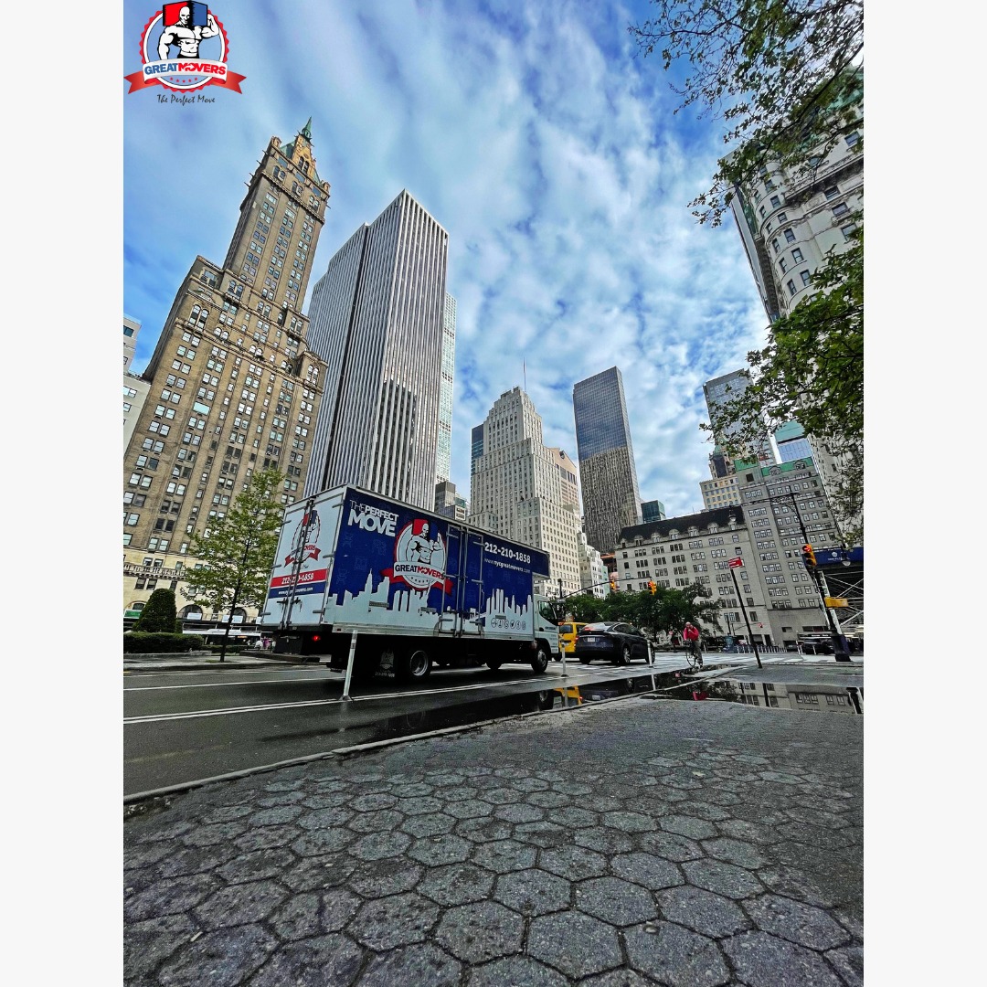 GreatMoversNY's tweet image. Manhattan moves hit different 🚛

Traffic, tight spaces, real challenges — handled with experience.

📞 212-607-8272
#CityMoving #ProfessionalMovers