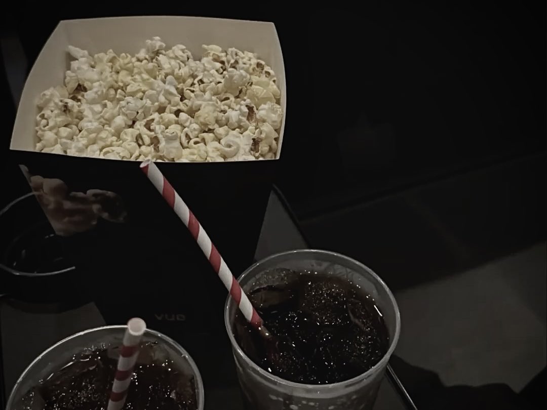 venuz 🦋 (author) tweet media