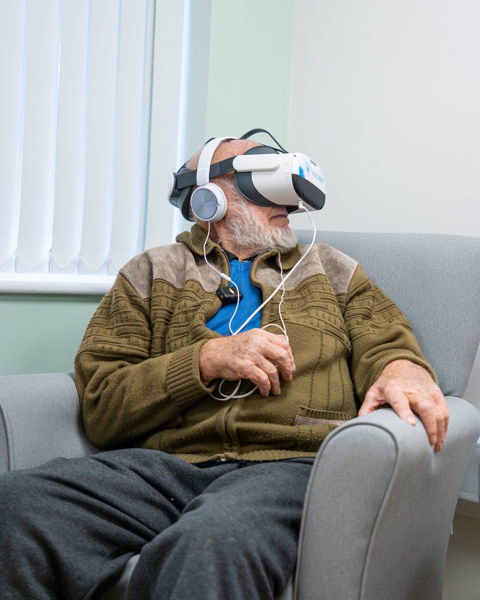 vaecareuk's tweet photo. “I’ve been up there before, but never seen it from that perspective.”💬 A brilliant moment captured at @KHHospice , during which one of their VR participants explored Glencoe and the Isle of Skye from above.✨💙
#vr #hospice #socialcare #tech https://t.co/NqQ3RqvR8K