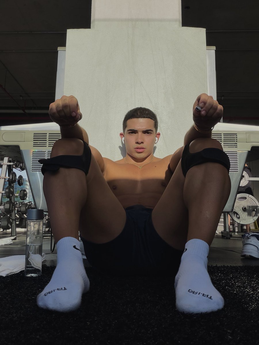 itsvarone's tweet photo. Good morning BB

https://t.co/J7IAi7rz1h🍆🎁🥵🔥 https://t.co/sdHatwxrLd