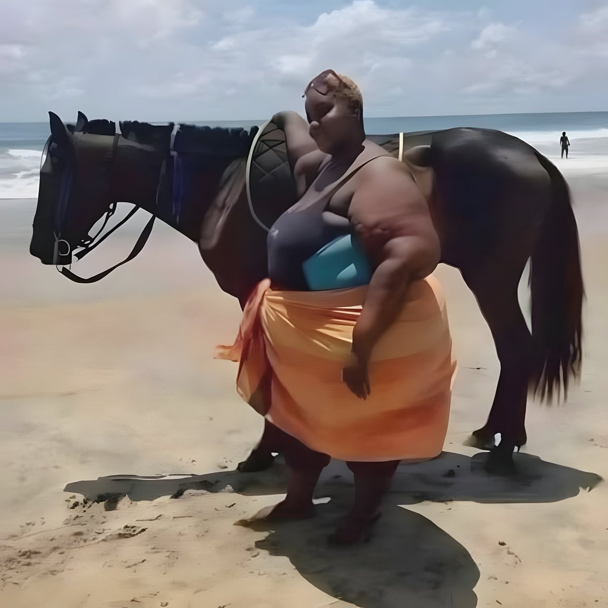 Small girl 🙈 big God 💪 tweet media