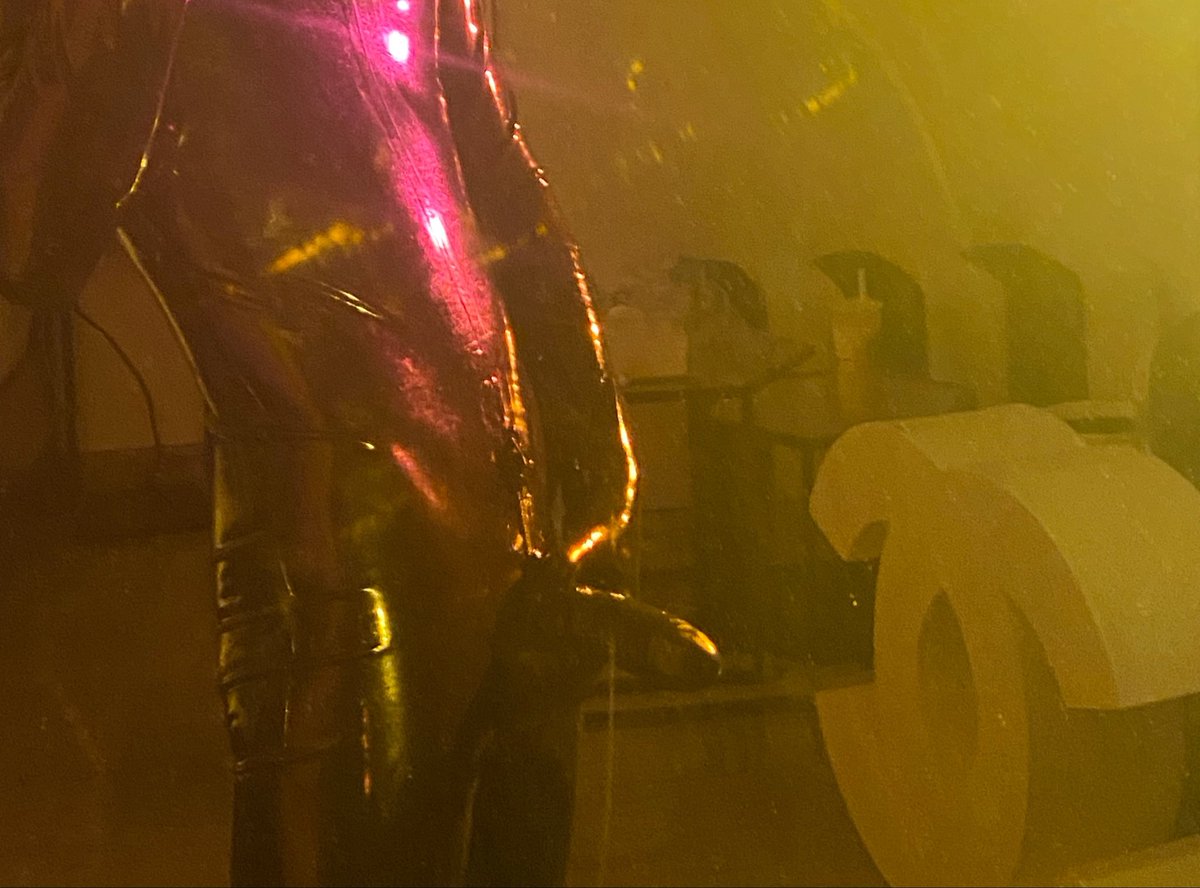 Latex者者 tweet media