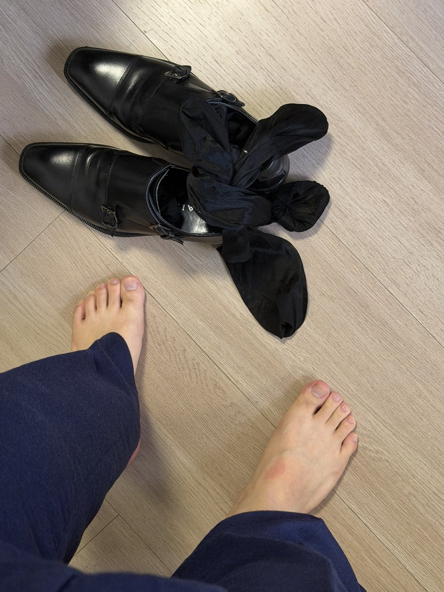 Mitter40153377's tweet photo. 先舔再操我 https://t.co/IoOUm2qWfV