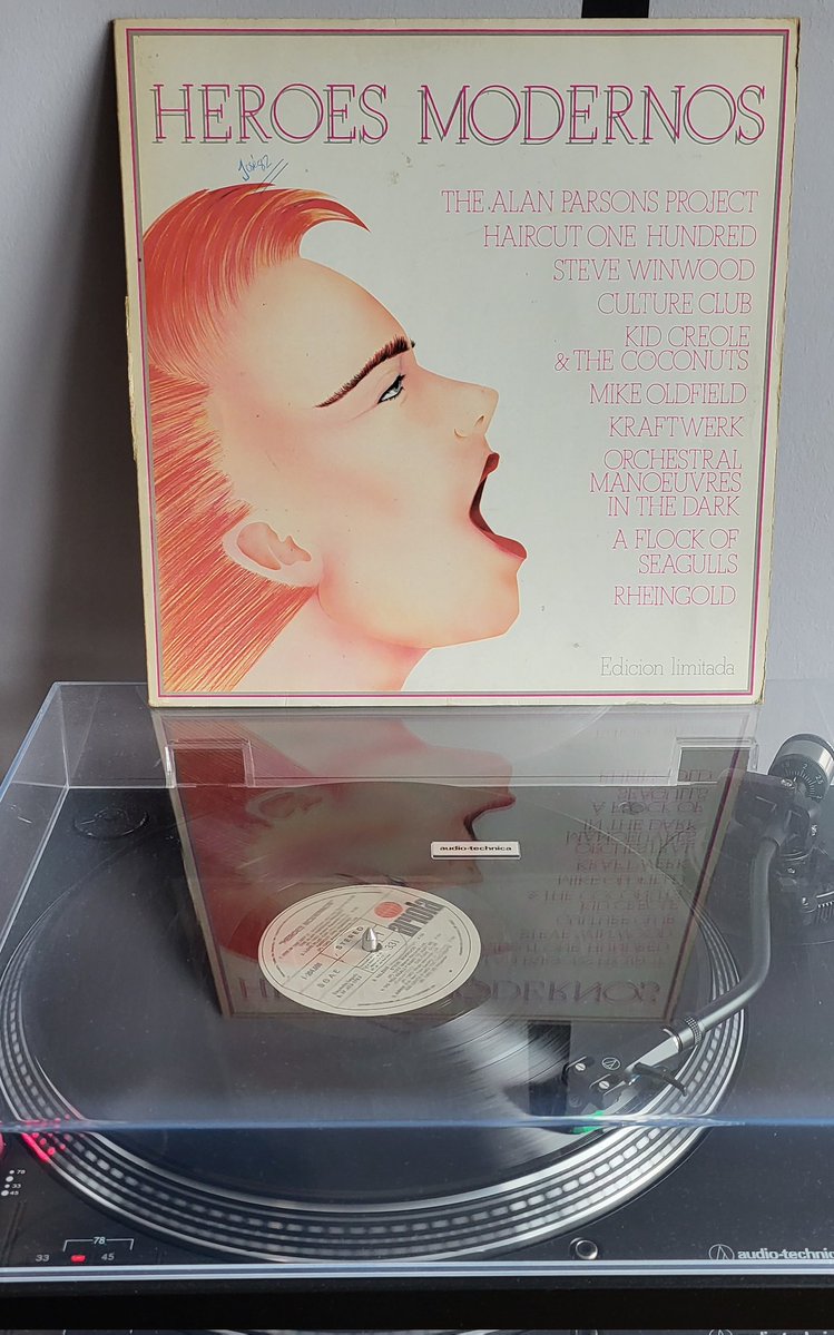 DavidGTato's tweet image. #Vinileando 

HÉROES MODERNOS
(Recopilatorio)
#HéroesModernos
#TheAlanParsonsProject #HaircutOneHundred #SteveWinwood #CultureClub #KidCreoleAndTheCoconuts #MikeOldfield #Kraftwerk #OrchestralManoeuvresInTheDark #AFlockOfSeagulls #Rheingold