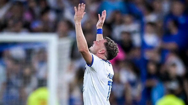 Sábado Vélez tweet media