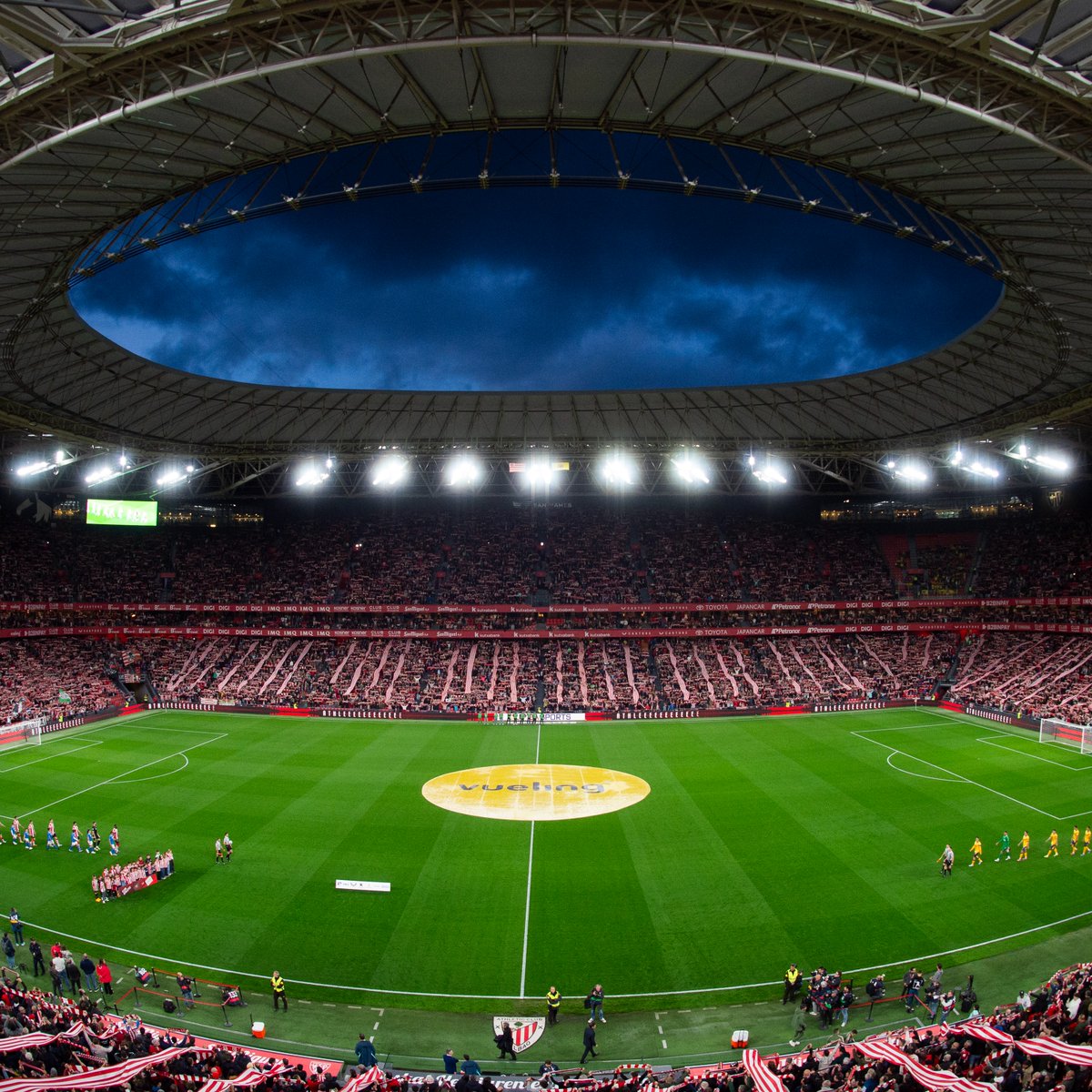 Athletic_en's tweet photo. ✊ Now more than ever, everyone to San Mames: tickets at €30 for the last three matches. 

vs @osasuna_en
vs @valenciacf_en
vs @CeltaEnglish 

The price for all seats in the North Stand and South Stand.