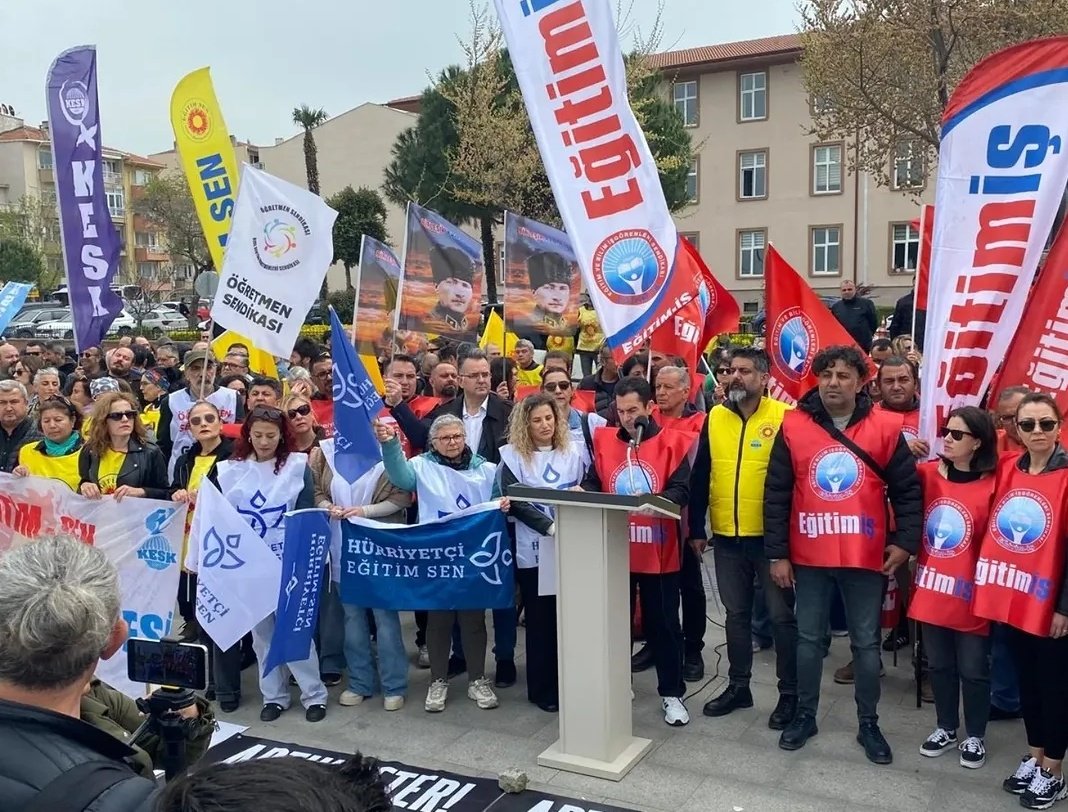 Mülakat Mağduru Öğretmenler Platformu tweet media