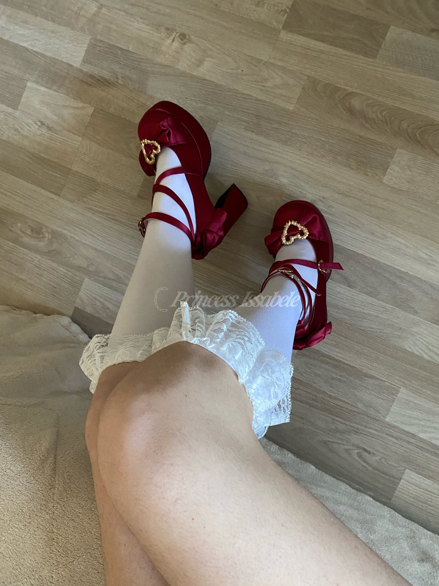 princess Issabele𓊆ྀི❤︎𓊇ྀི findom 🩰 tweet media