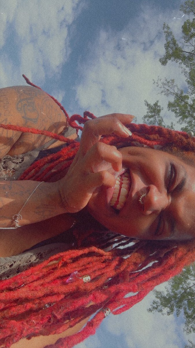 92sturdy's tweet image. Gorgeously sun Kissed ✨ 👑 #lookoftheday #fypage #inthesun #humpday #bareface