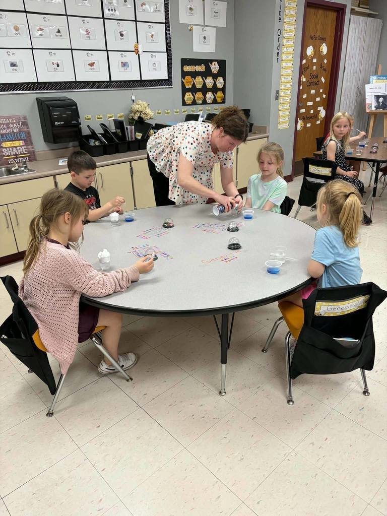 Clinton Community School District tweet media