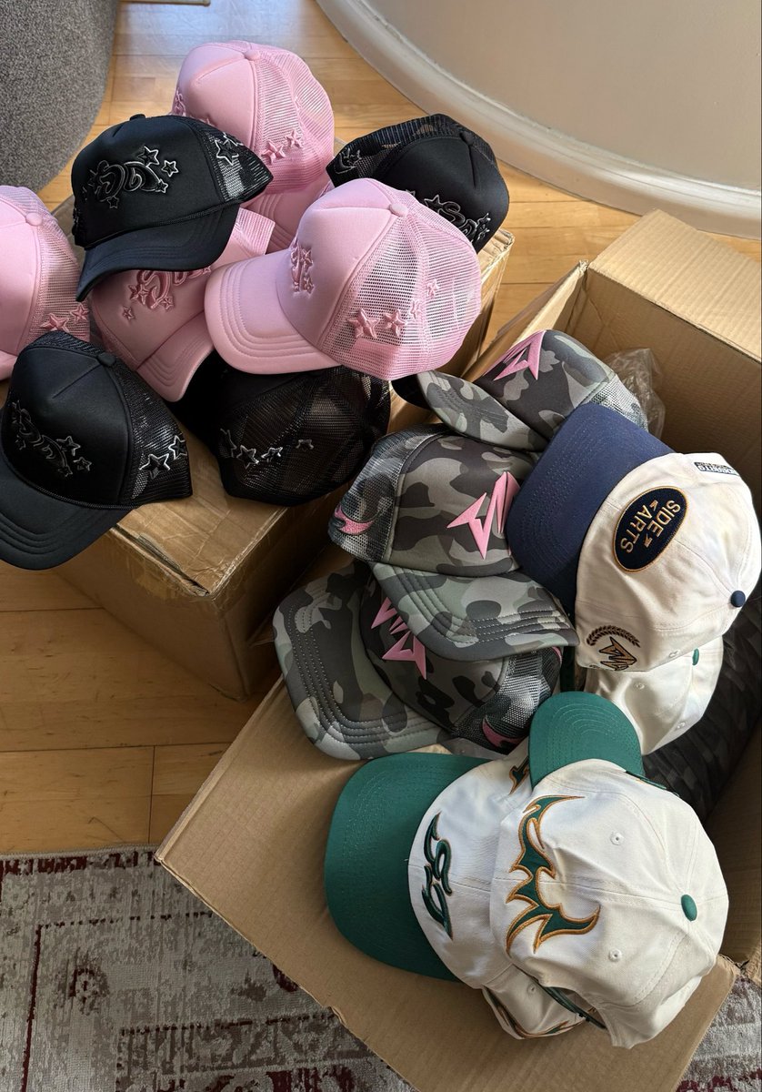 sidearts__'s tweet photo. Caps rotation by us ! https://t.co/noZp2zAkez