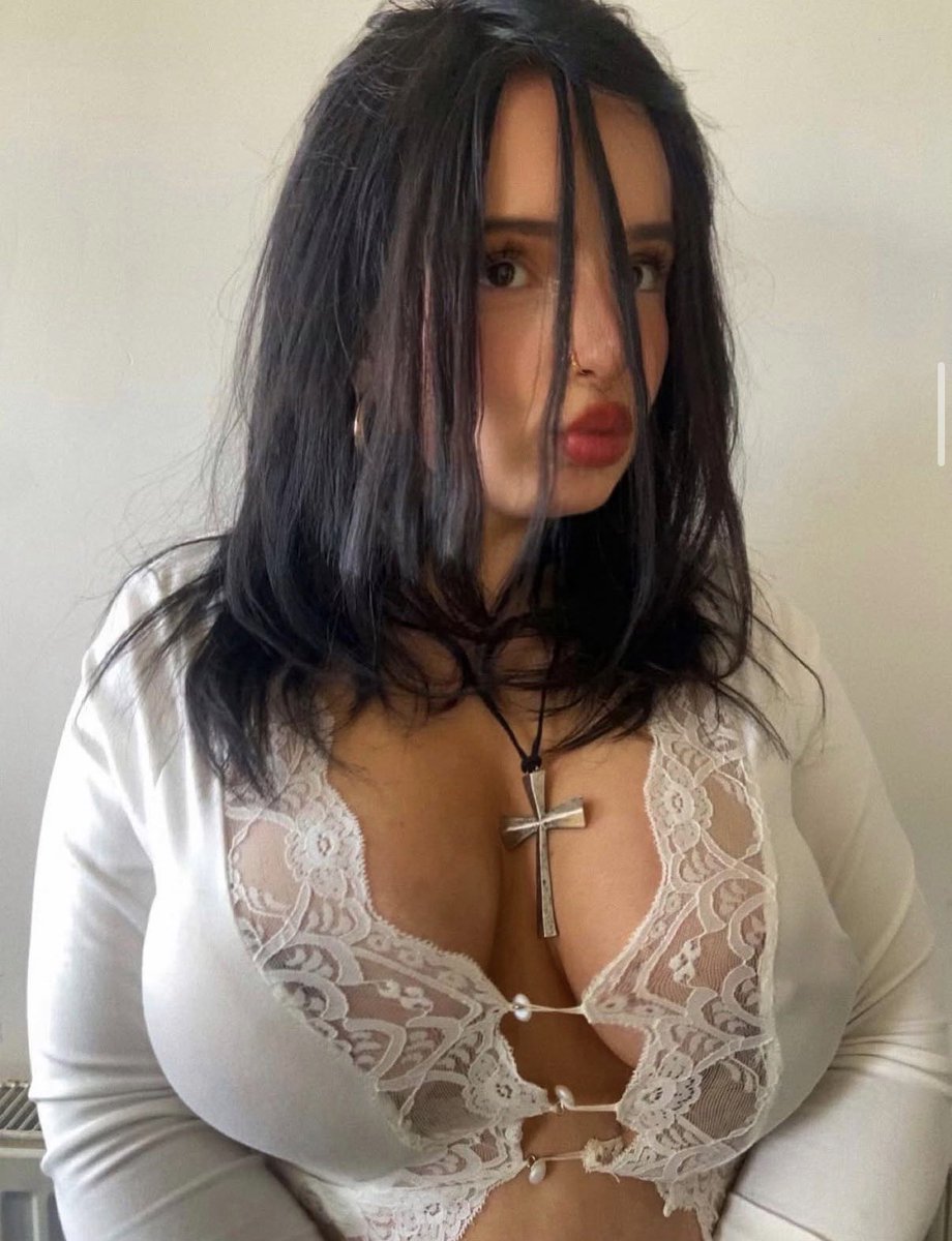 chav lover tweet media