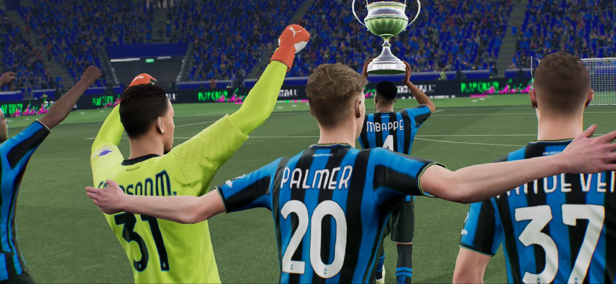 アデモラ 左フックマン tweet media