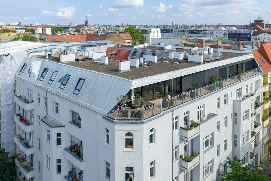 Archello's tweet photo. PR33 by HAA&D extends a historic building through lightweight timber construction and a high-performance envelope.
https://t.co/WQVZJ6DHgQ
#TimberConstruction #AdaptiveReuse #UrbanDensification https://t.co/3HScTo9Dka