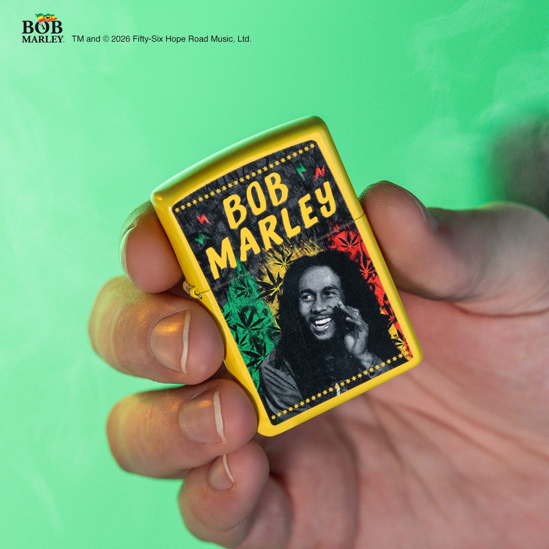 Zippo's tweet image. Spark some positivity with this classic Sunflower lighter featuring the one and only @bobmarley. 🔥

Shop Now 👉 brnw.ch/21x1CuS

#Zippo #BobMarley #MadeInUSA