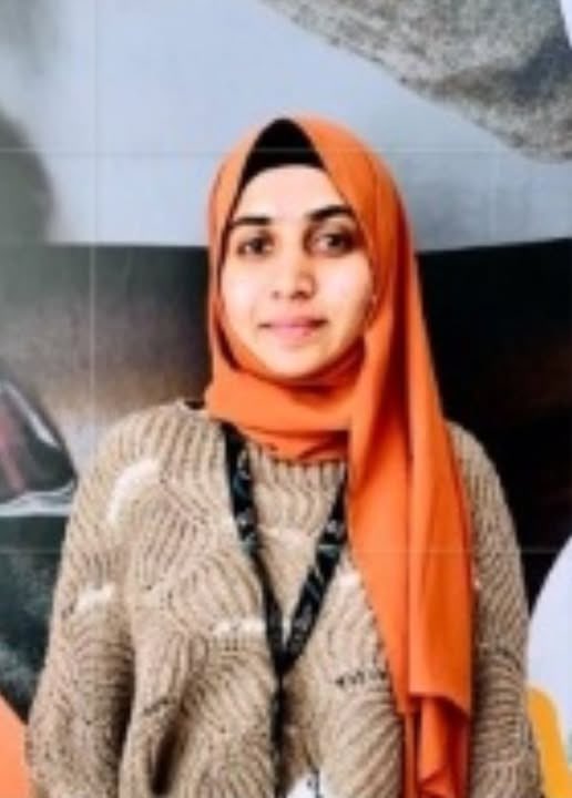 Khan in Reel                    Khan in Real