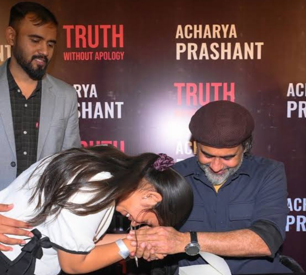 prasadainapure's tweet photo. #WeStandWithAP
#AcharyaPrashant
#EnsureSafetyforAP https://t.co/no0iFWrN0W