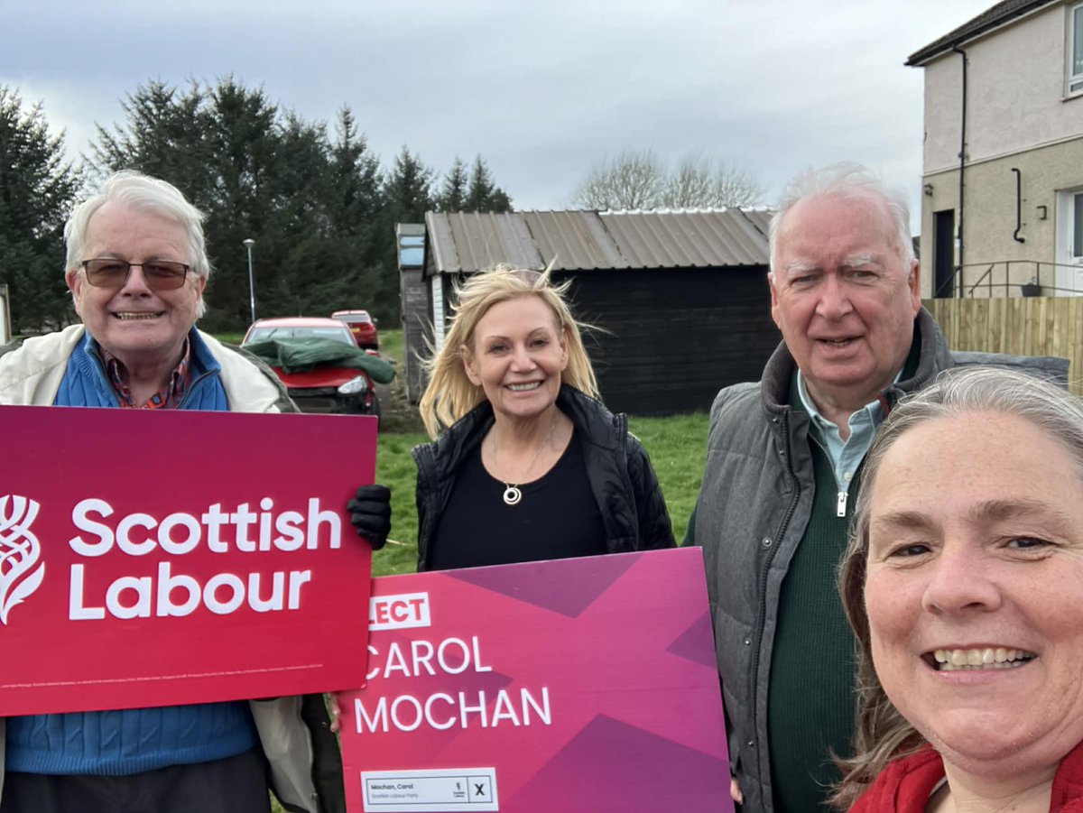 EALabourParty's tweet photo. In both East Ayrshire constituencies, only @ScottishLabour can defeat the SNP. Vote for @ewan_macphee in Kilmarnock &amp; Irvine Valley and in Carrick, Cumnock &amp; Doon Valley vote for @CMochan to bring and end to almost 20 years of division and wasted opportunities. https://t.co/uOlb6Jdoq7