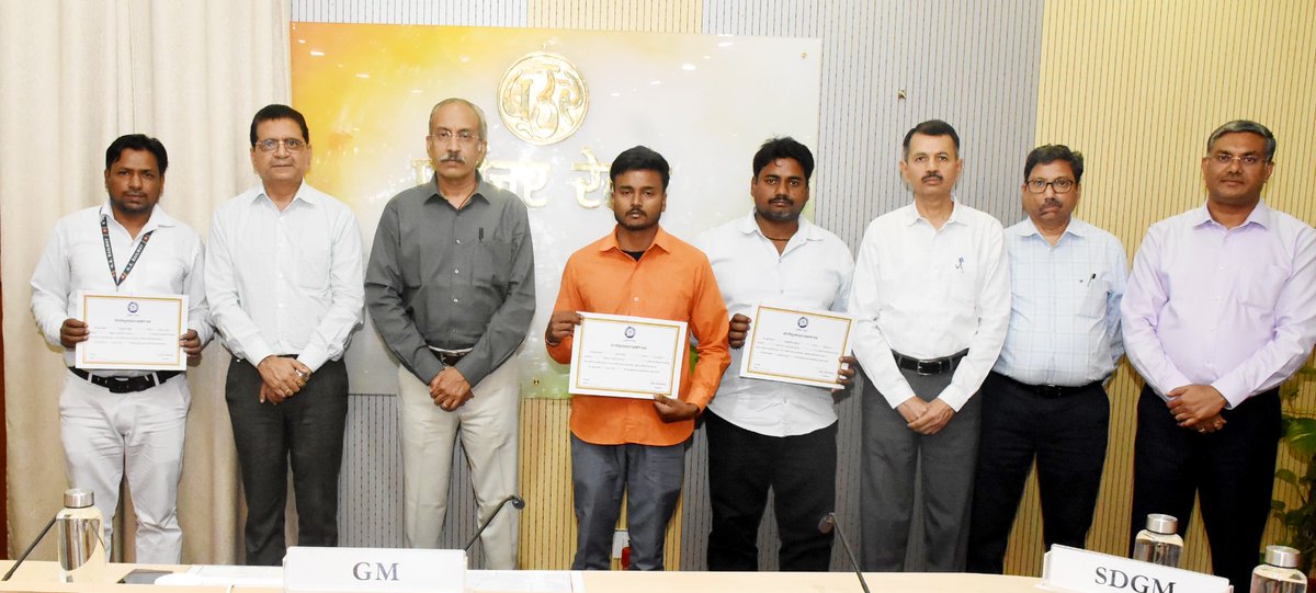 North Eastern Railway tweet media