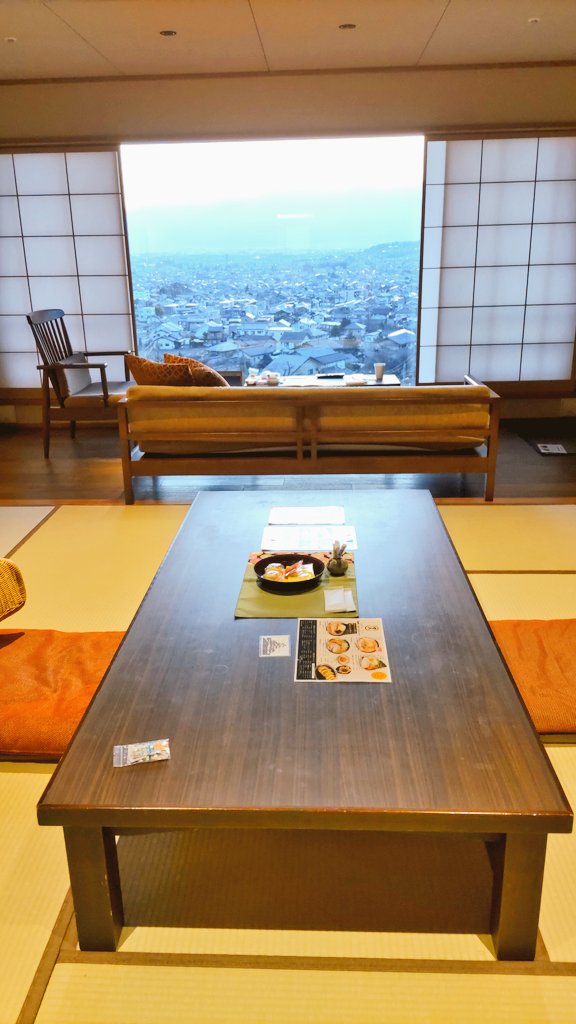 白い鳥 tweet media