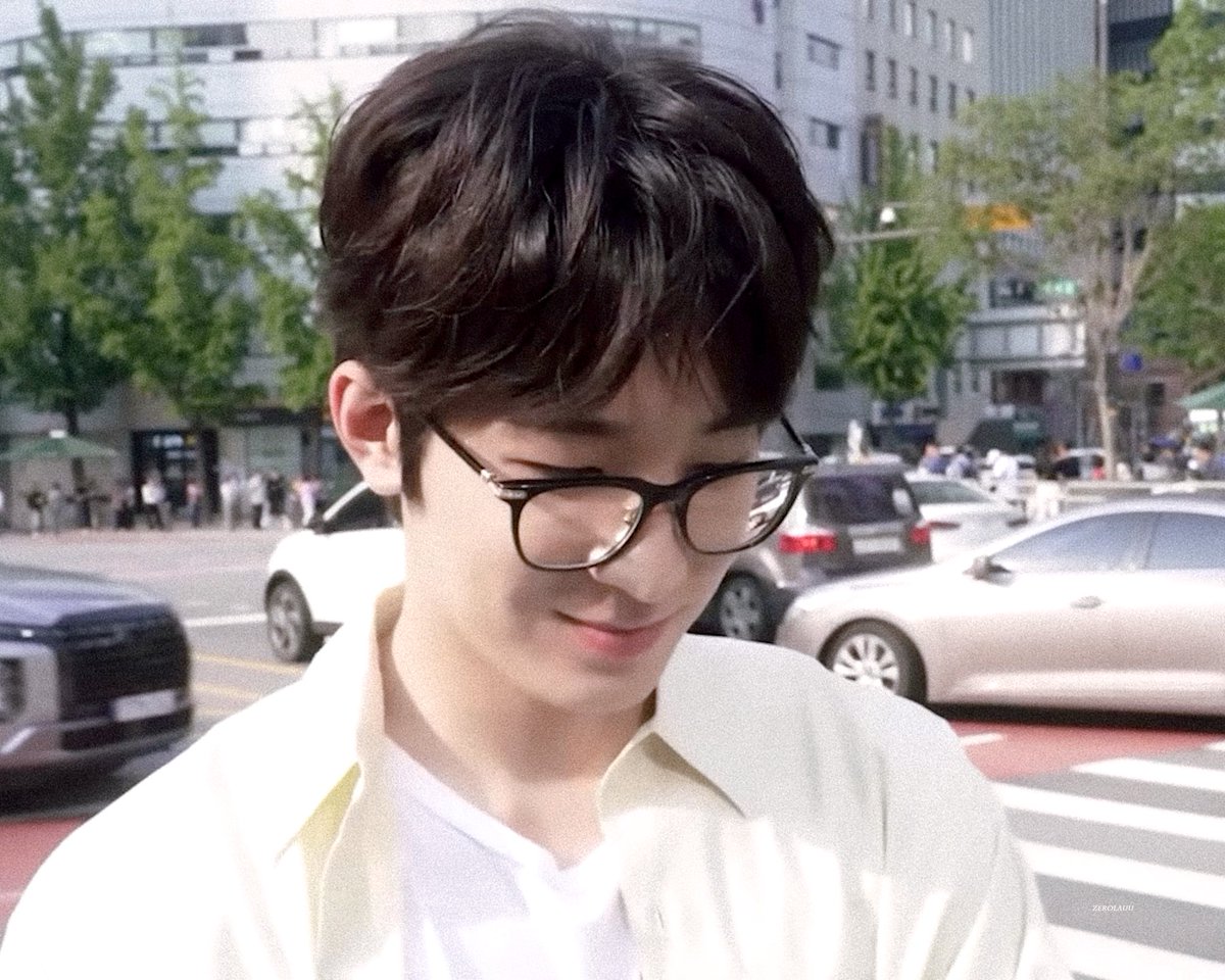 zerolauu tweet media