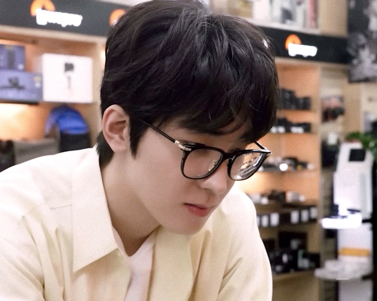 zerolauu tweet media