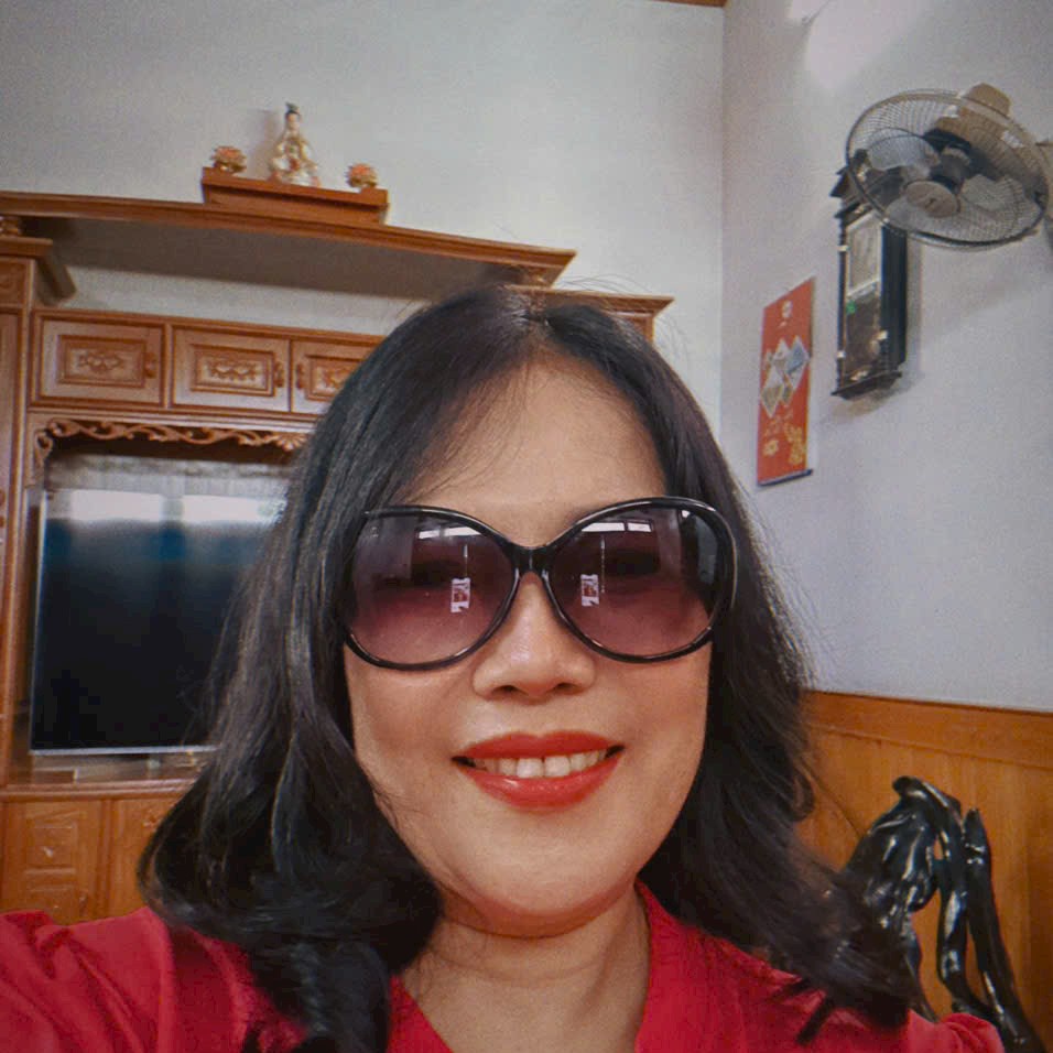 đĩ vân u50 tweet media