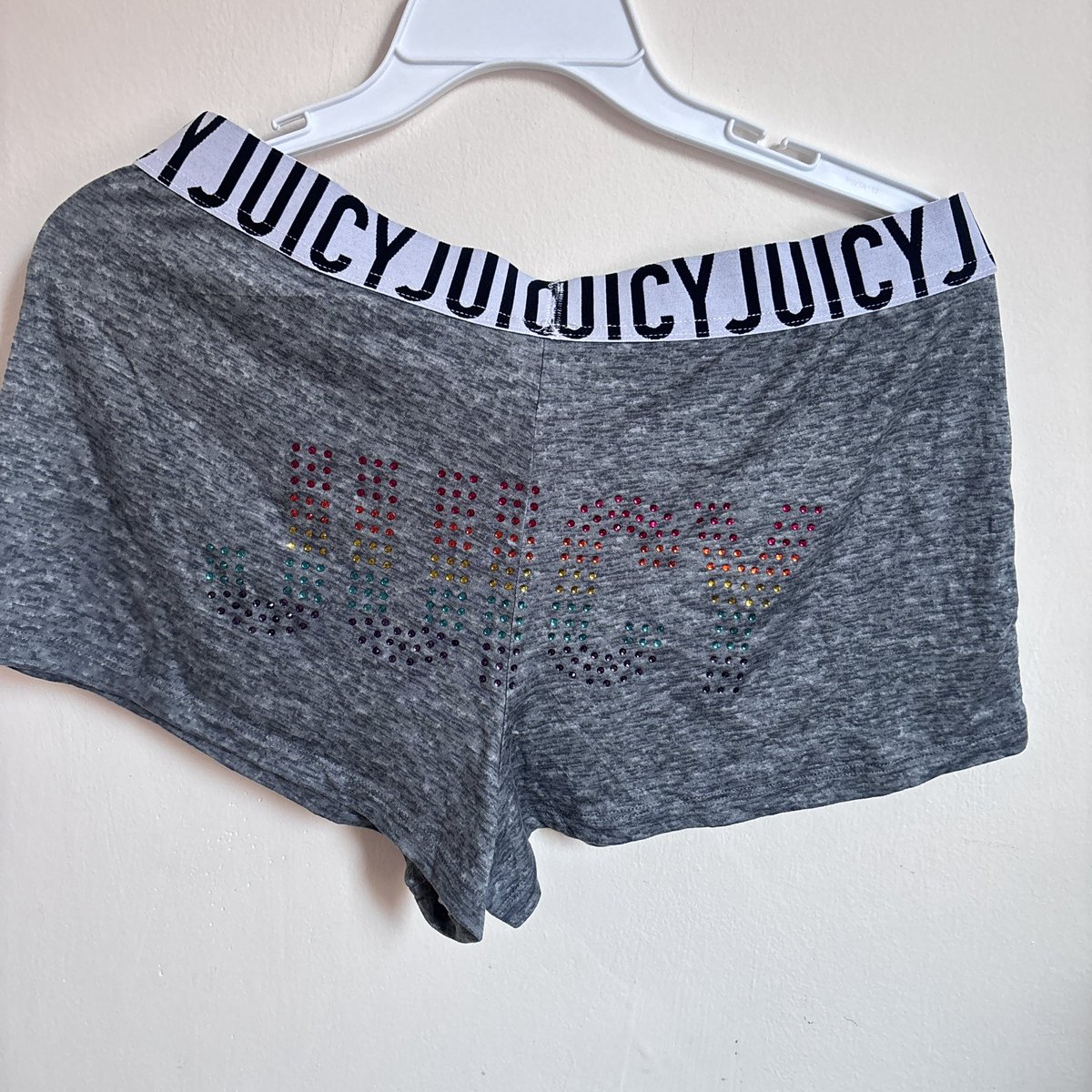 usedbypg's tweet photo. 50 ทุกตัวค่า
Juicy ชมพู เอว 26-27
Holister เอว 25 
ดำ เอว 34-36
Juicy เทา เอว 32 https://t.co/eluOGozy3e