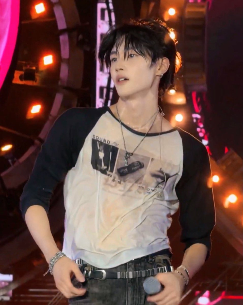 Wonbin✰ tweet media