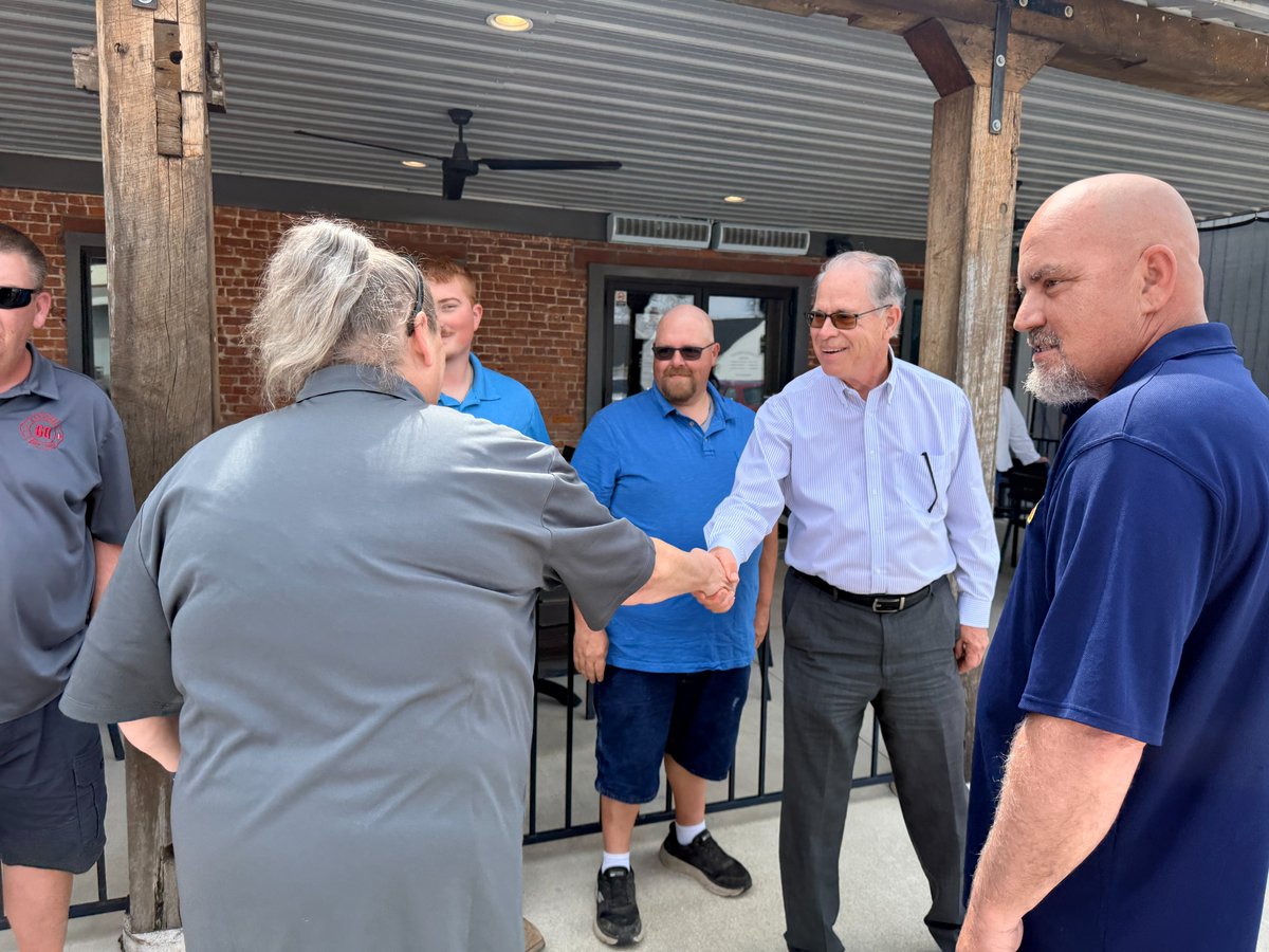 GovBraun's tweet image. Stopped by Hoosier Routes in Summitville yesterday on the road for a pork tenderloin and to thank volunteer firefighters for keeping the community safe.