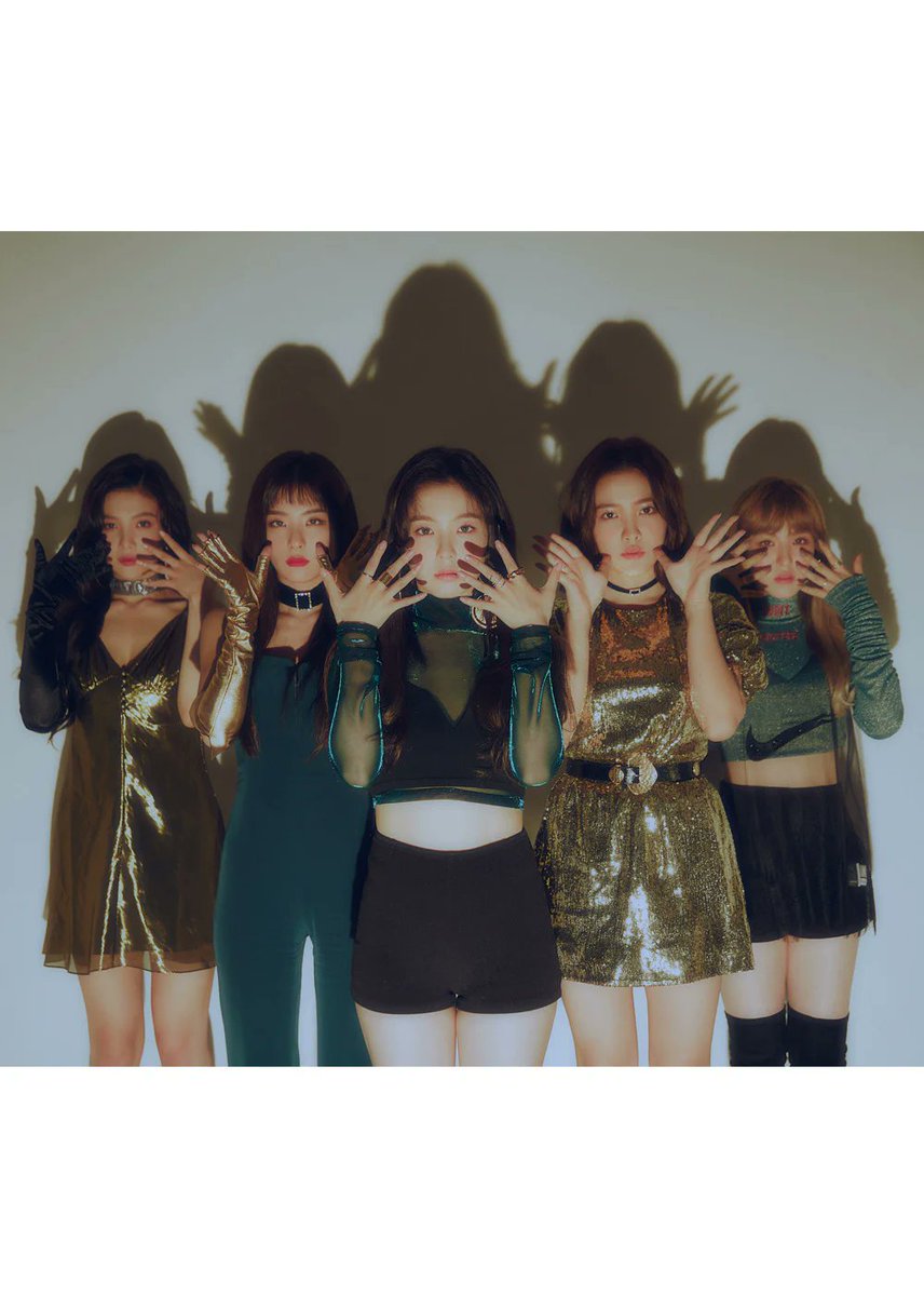 myseulgi0210's tweet image. Photographer Han Jongchul updates PEEKABOO #irene #wendy #joy #yeri #seulgi so hot 🥹😘🐻