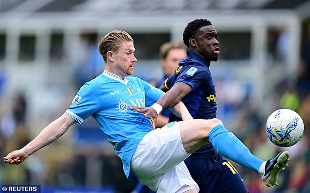 YabaLeftOnline tweet media