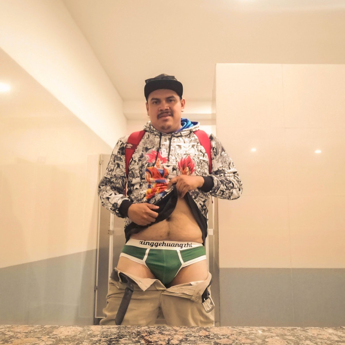 SoypeterR tweet media