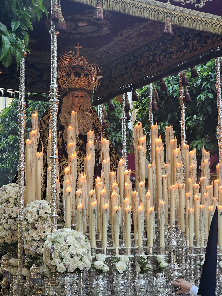 pepecorazon2's tweet photo. Recuerdos del Sábado Santo con la Hermandad de Los Servitas.
@LosServitas
@BandaCantillana
@BandadeCoria
#SSantaSevilla26
#TDSCofrade
📷 Galería 3 de 4 https://t.co/DlqeHOzulf