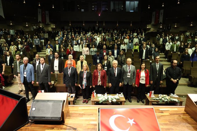 Parantez Dergisi 🇹🇷 tweet media